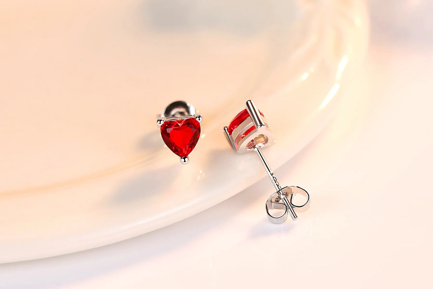 Heart Moissanite Earrings D Color VVS1 Lab Diamond Platinum Plated Sterling Silver Moissanite Stud Earring Women Fine Jewelry