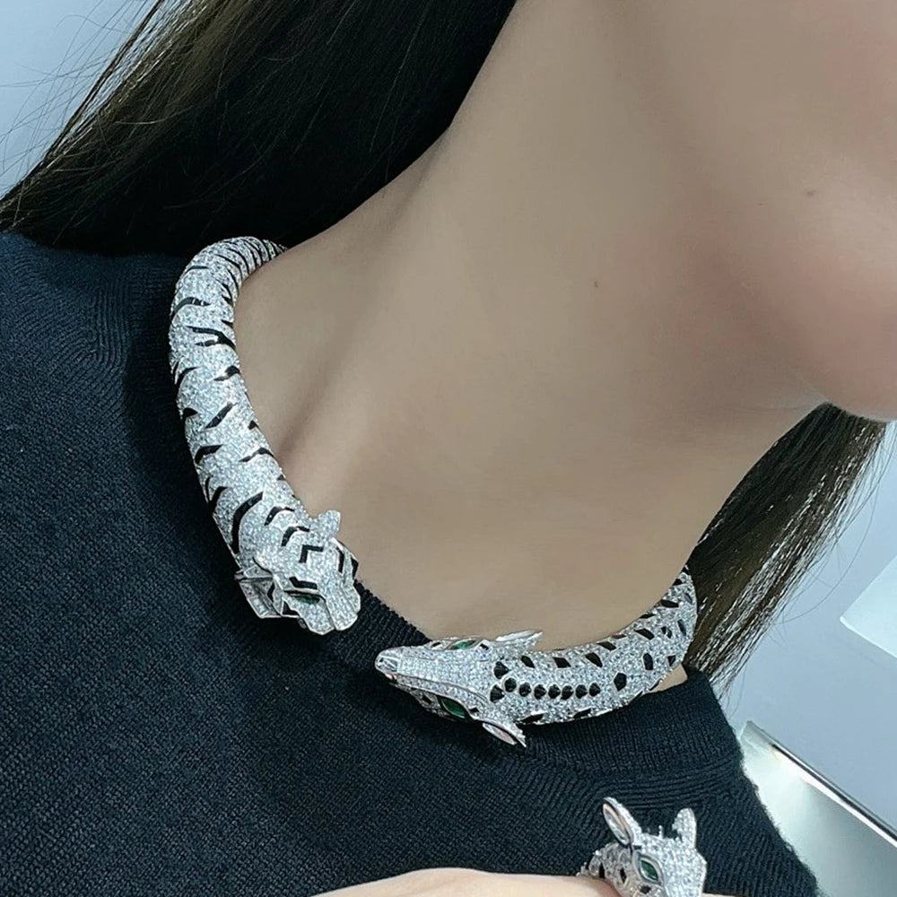 Luxury Sterling Silver Choker Necklace for Women Black Spot Giraffe Panther Silver Necklace Argent 925 Necklaces Leopard Jewelry