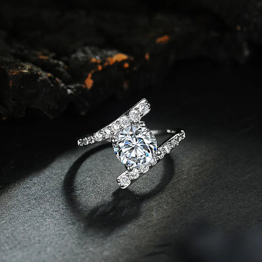 New 925 Sterling Silver Ring 1ct Moissanite Luxury for Women Wedding Jewelry Engagement Charm Party Fashion Top Quality Ring