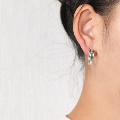 S925 Sterling Silver Studs Earring for Women New Fashion Creative Design Small Hand Pure Argentum Ear Studs Jewelry Wholesale