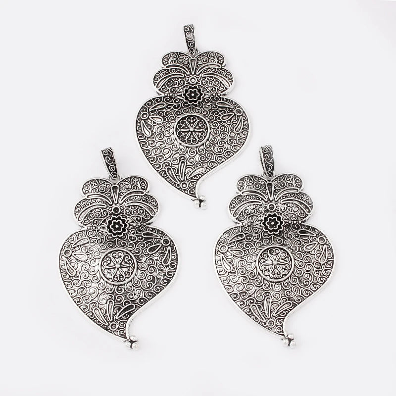 2pcs Tibetan Silver Viana Heart Charms Pendants for Necklace Jewelry Findings DIY Making