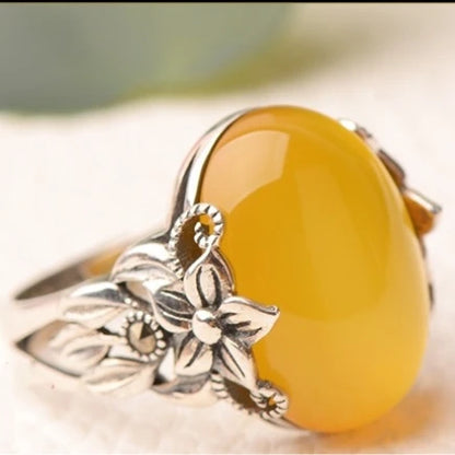 Vintage Jade Egg-shaped Ring Female Index Finger Accessories Temperament Flower Ring Women Jewelry Adjustable