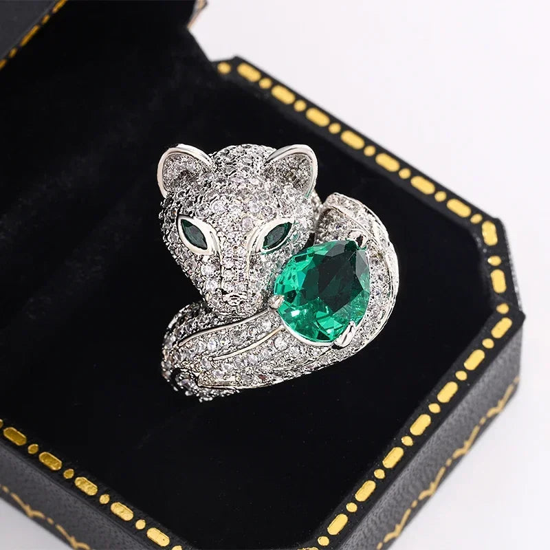 Creative Leopard Head with Green Eyes Stud Ring For Women 925 Silver Micro Paved with CZ Stone Animal Earring Jewelry Fox Ring