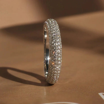 Huitan Luxury Micro Pave Zirconia Finger Ring Bridal Wedding Band Jewelry Women Gorgeous Silver Color Accessories for Engagement