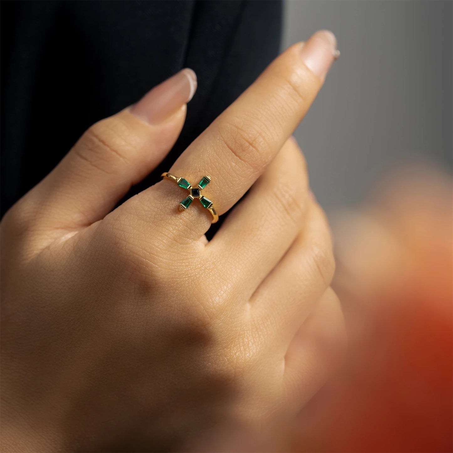 ANDYWEN 925 Sterling Silver Black Cross Luxury Ring Jewelry Fine Jewelry 2021 Wedding Jewels Slim Size Crystal Green Anillo Fino